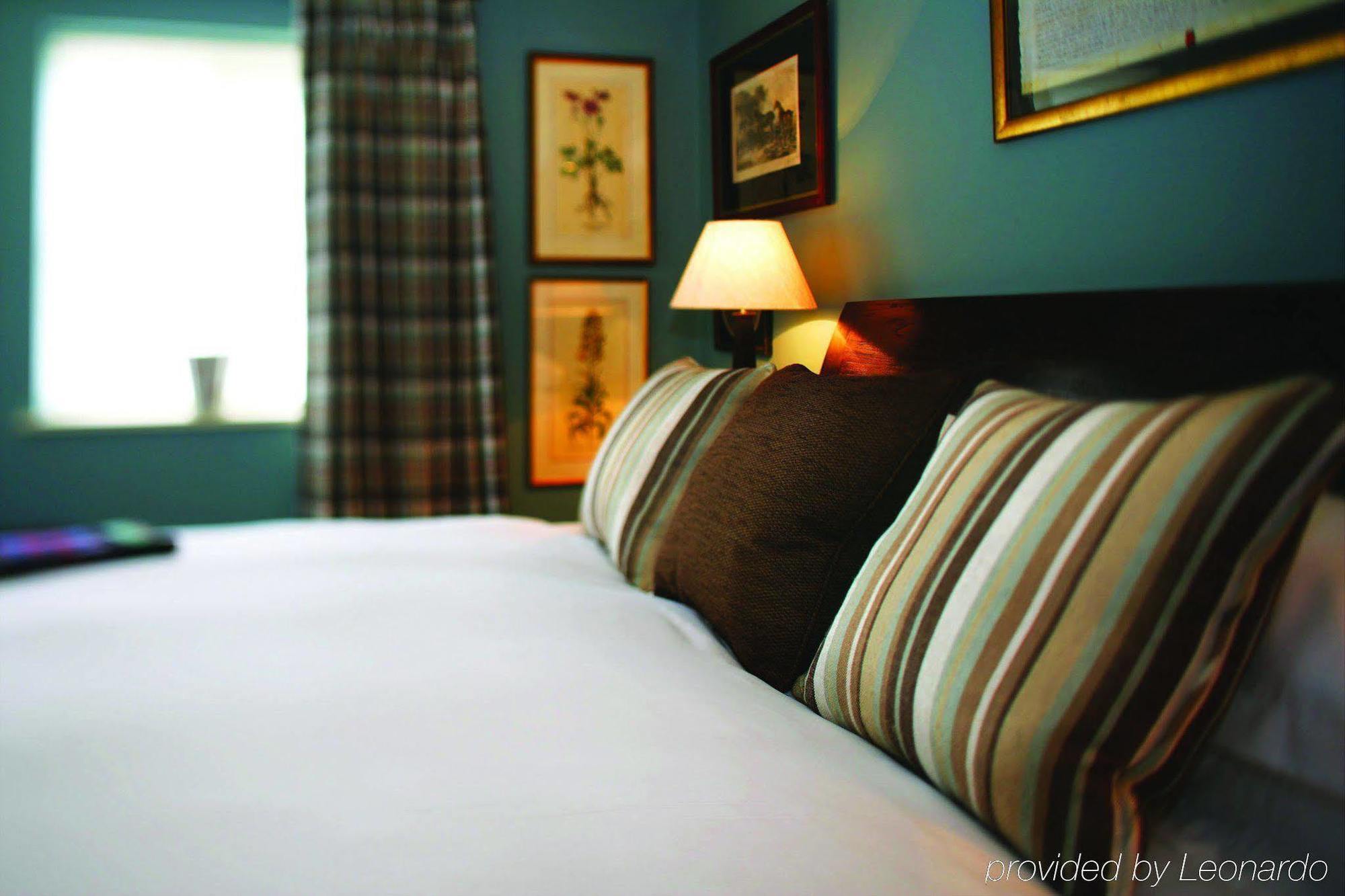 The Anchor Inn Lower Froyle Bilik gambar